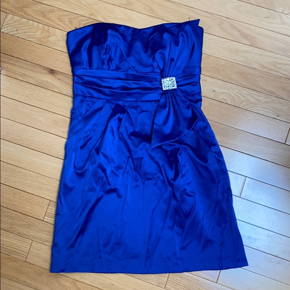 Strapless dress